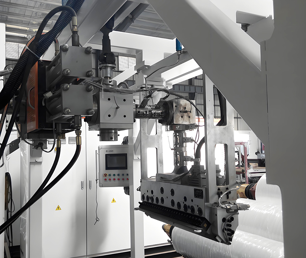 PET片材擠出生產(chǎn)線(xiàn)用熔體泵